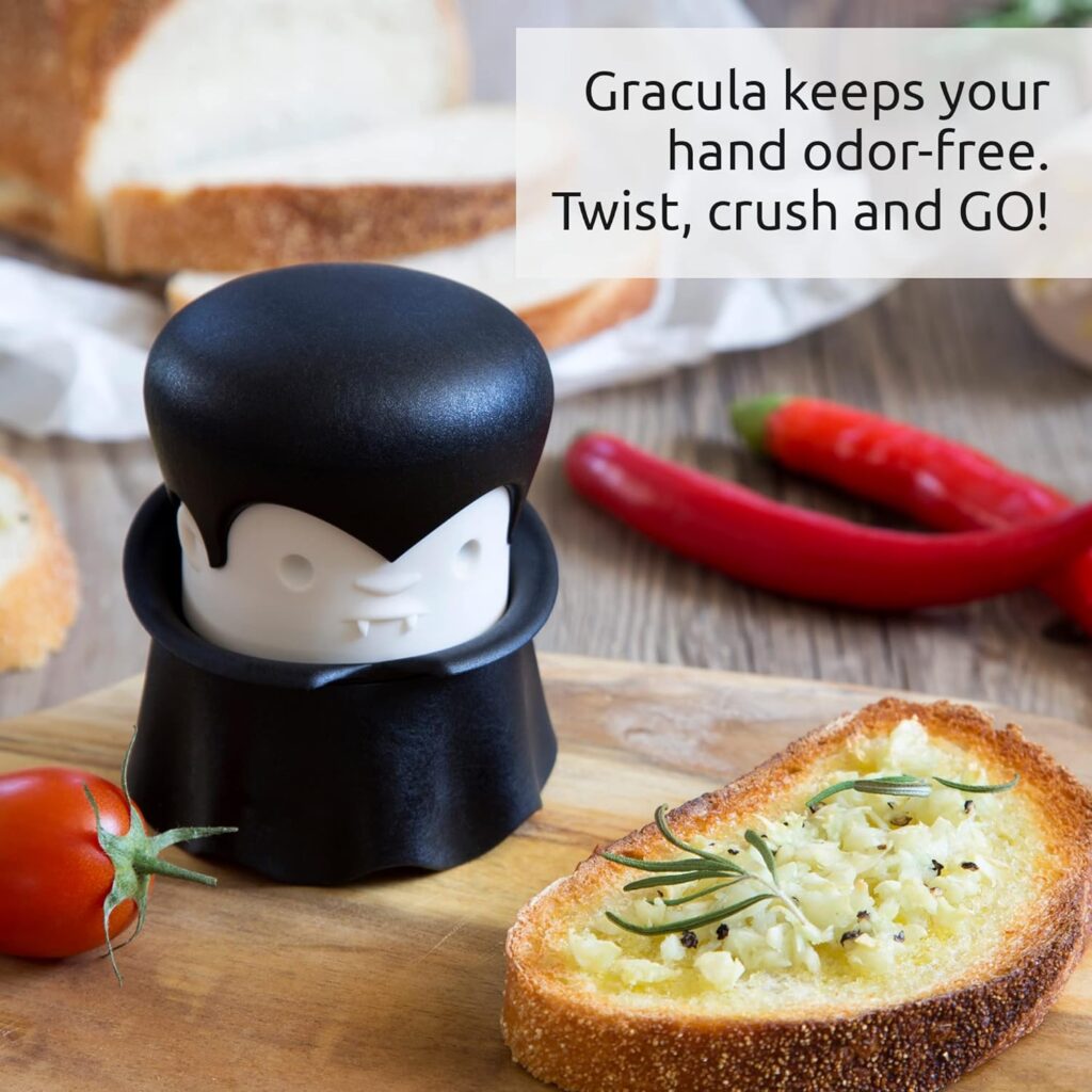 Gracula Garlic Crusher by OTOTO - Vampire Garlic Mincer, Works on Herbs, Ginger, Nuts, Chili - Garlic Grinder, Funny Kitchen Gadgets Cooking Gifts Cool Gadgets 2024 Funny Kitchen Gifts Garlic Chopper