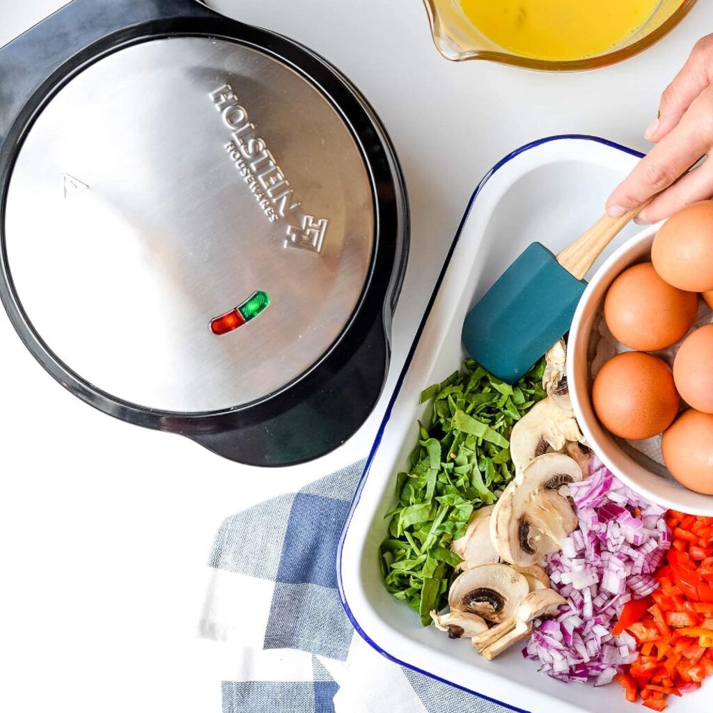Holstein Housewares - Non-Stick Omelet  Frittata Maker, Stainless Steel - Makes 2 Individual Portions Quick  Easy (2 Section, Black)