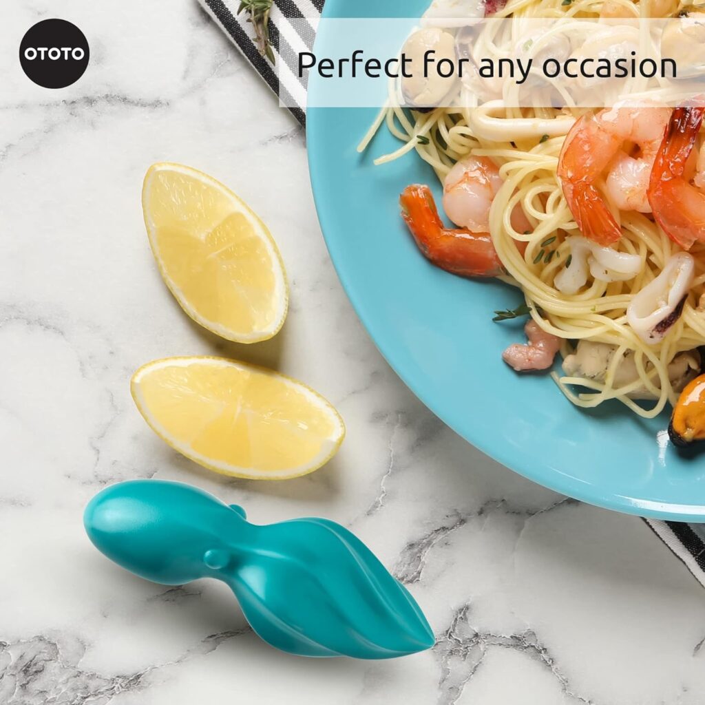 OCTO Lemon Juicer Hand by OTOTO - Easy to Hold Lemon Squeezer Manual for Lemon, Lime, Oranges - BPA Free, Dishwasher Safe Citrus Juicer Hand Press Manual - Fun Kitchen Gadgets  Tools