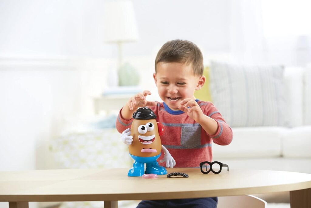 Potato Head Classic Figure, 13 Parts, Pieces to Create Funny Faces, Preschool Toys, Christmas Gifts for Kids, Ages 2+