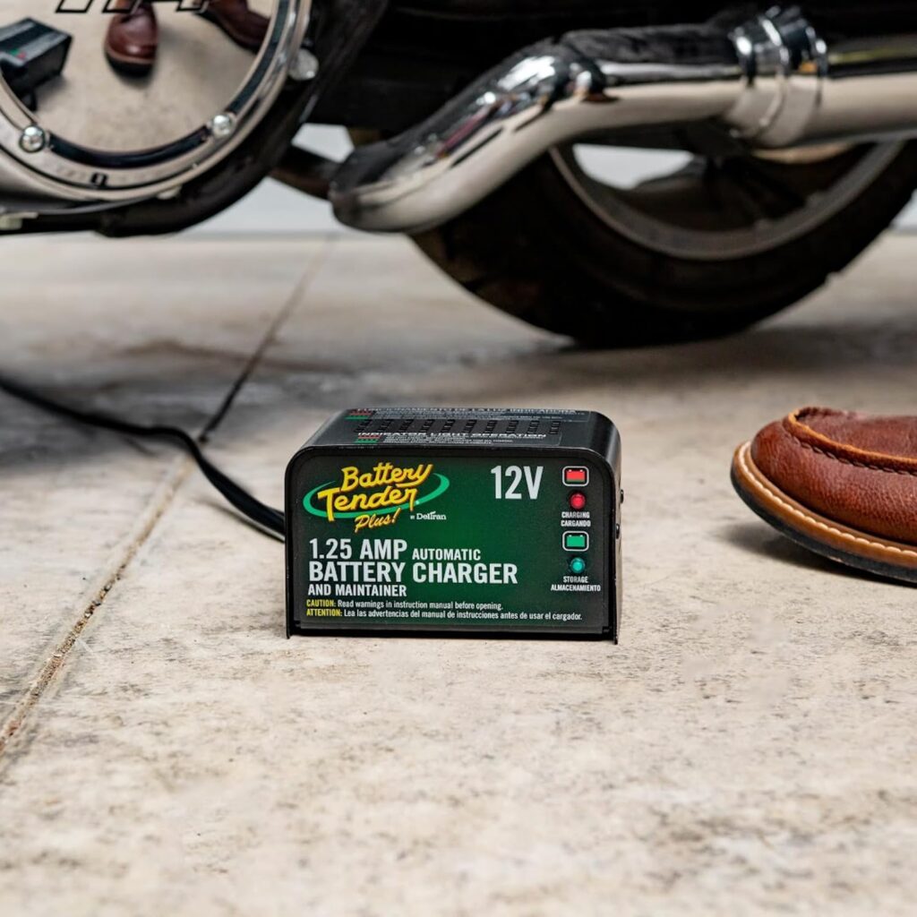 Battery Tender Plus 12V 1.25 AMP Car  Motorcycle Battery Charger and Maintainer, Float Charge for Automotive, and ATVs - Smarter Than a Trickle Charger