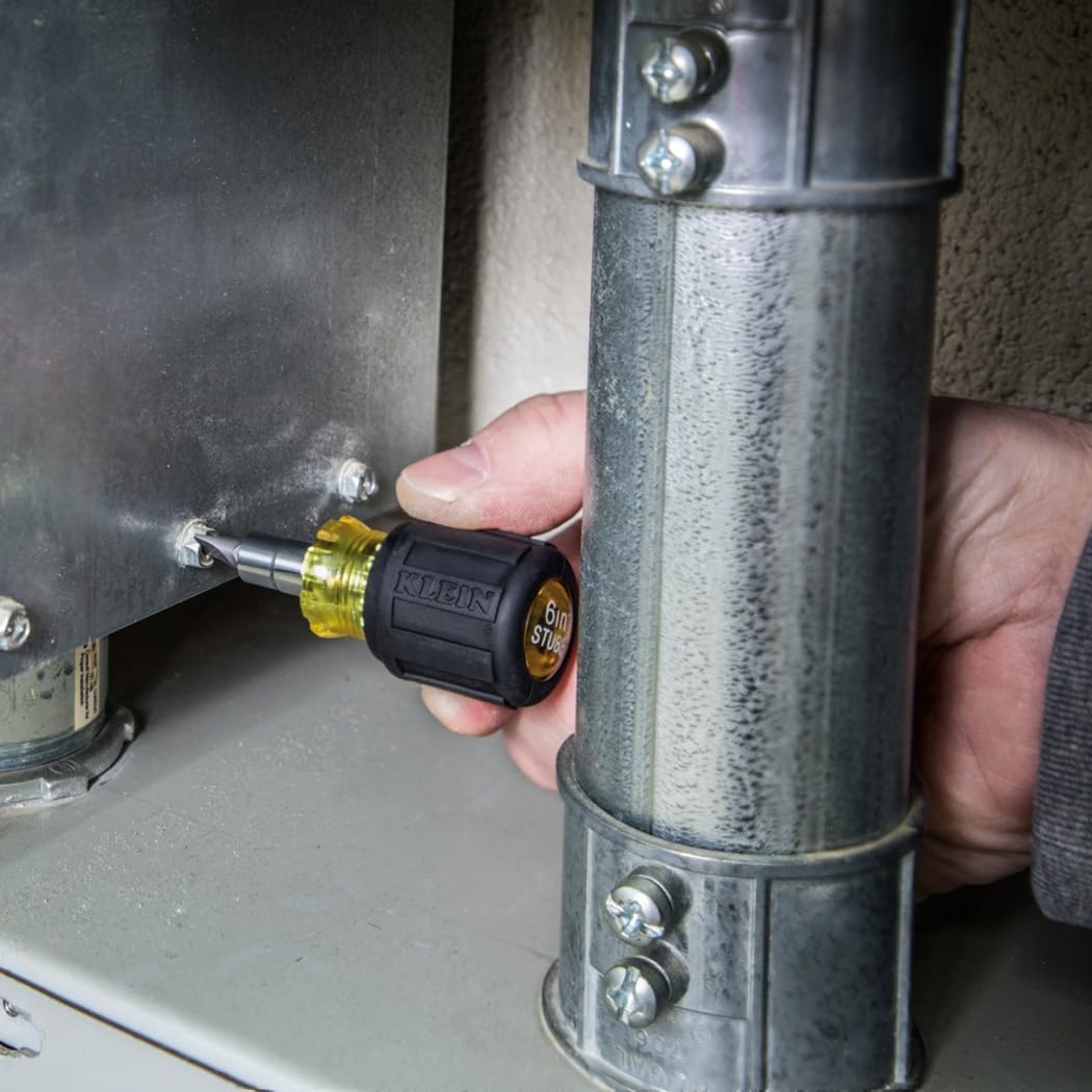 Klein Tools 32561 Multi-Bit Screwdriver — A Handy Tool - Image 2