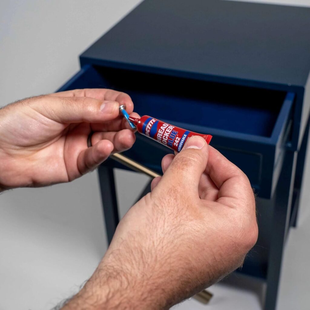 Loctite Threadlocker Blue - Removable Thread Lock Glue for Nuts, Bolts,  Fasteners, Medium Strength Screw Glue to Prevent Loosening  Corrosion - ml, Pack